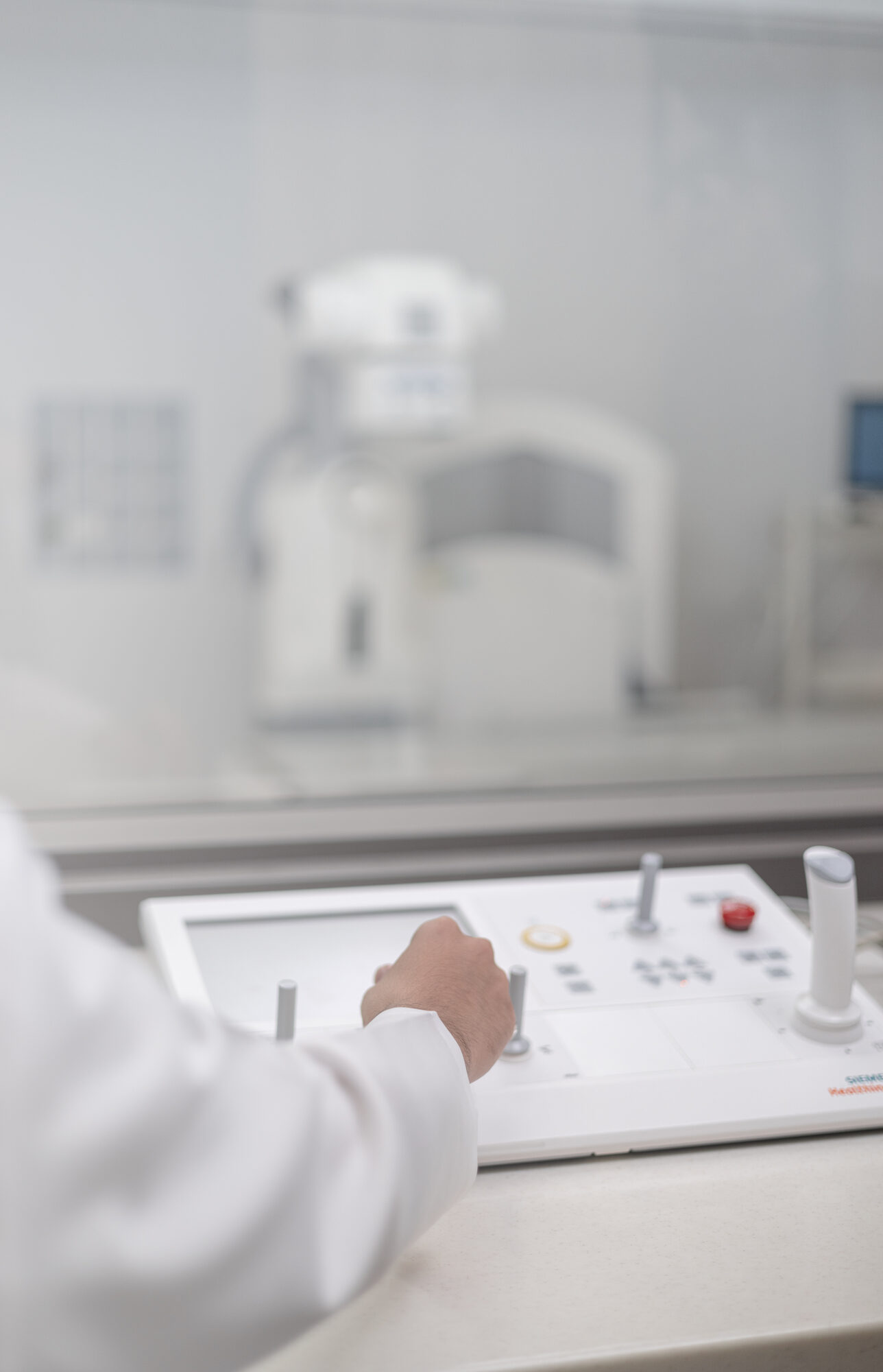 Advanced imaging equipment
